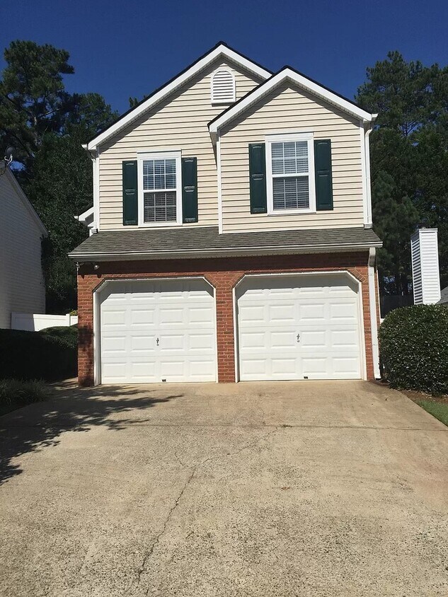 Primary Photo - AVAILABLE FOR JUNE 1ST MOVE IN!