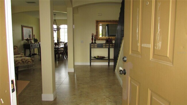 Building Photo - 1542 Sun Meadow Dr