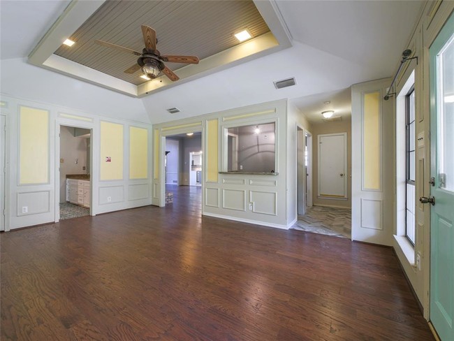 Building Photo - 1418 Pecan Creek Dr