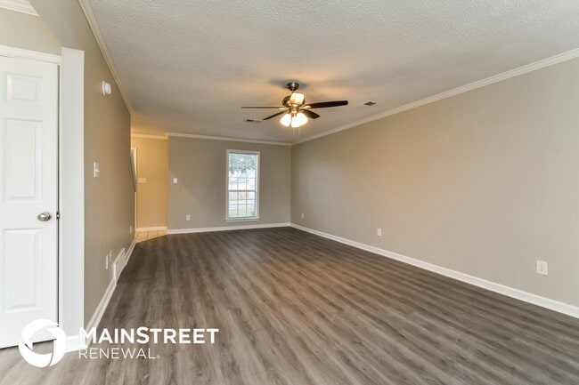 Building Photo - 4960 Grand Pines Dr