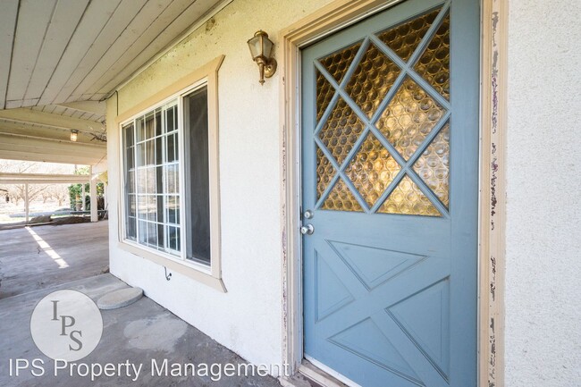 3 br, 2 bath House - 17303 W. Belmont Ave. photo'