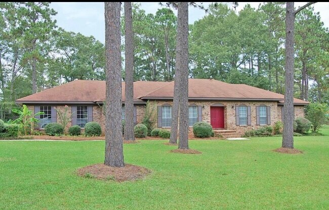 Foto del edificio - 106 Beechwood Dr