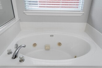 Building Photo - 8530 Ruby River Ln