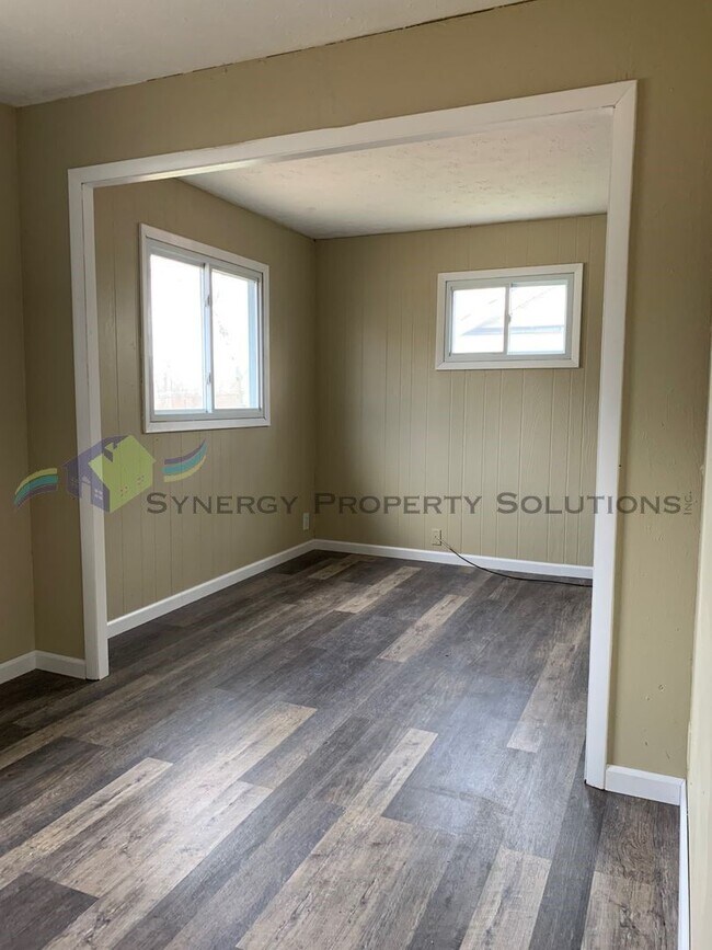 Foto del edificio - MADISON RANCH HOME RENT OR RENT TO OWN