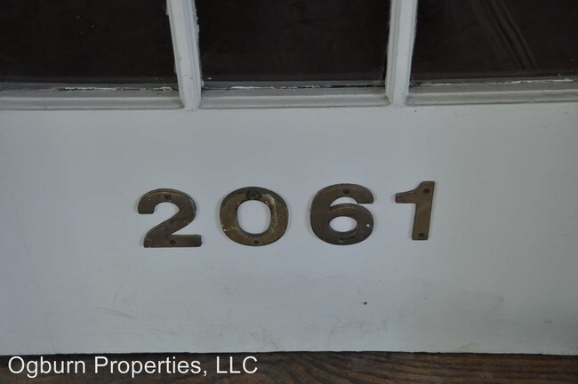 Foto del edificio - 2061 Craig St