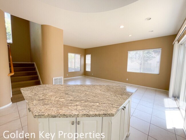 Building Photo - 3BR/2.5BA home in Aviara! Gated Community ...
