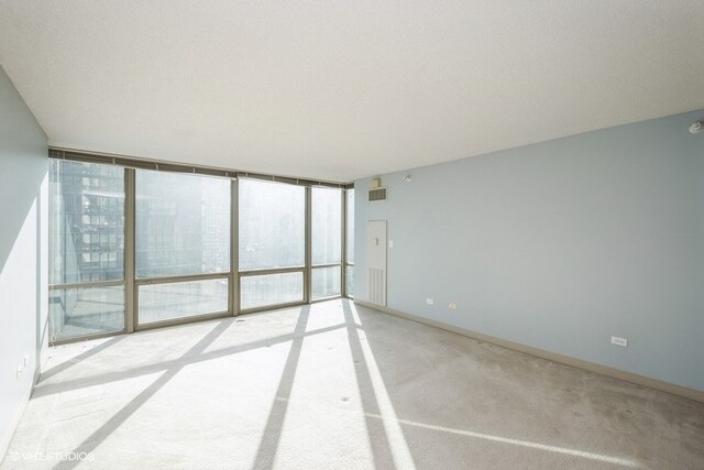 Foto del edificio - 2 E Erie St