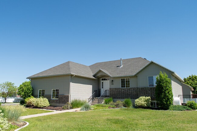 Building Photo - 845 2550 S
