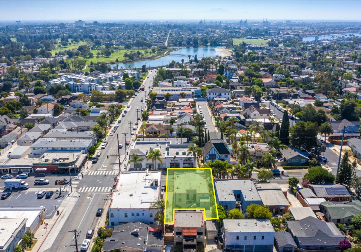 Primary Photo - 391 Ximeno Ave