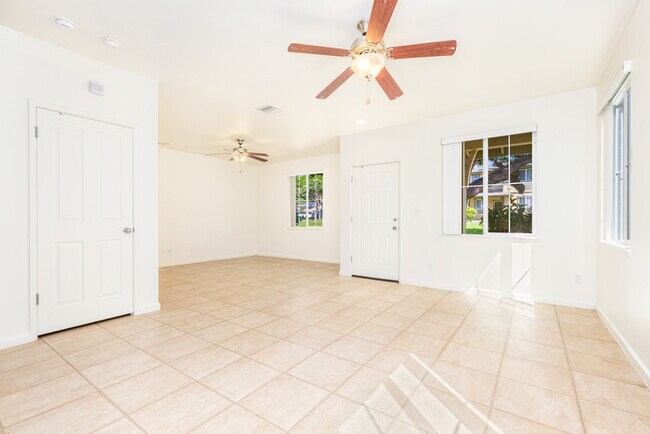 Building Photo - 3188 Gillespie Ln
