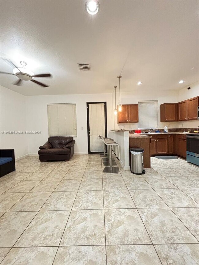 Foto del edificio - 17443 SW 153rd Path