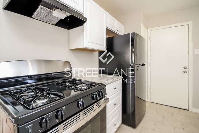 Building Photo - Charming 2 Bedroom in Houston!