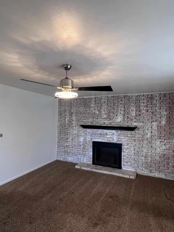 Foto del edificio - 2883 Benchwood Rd