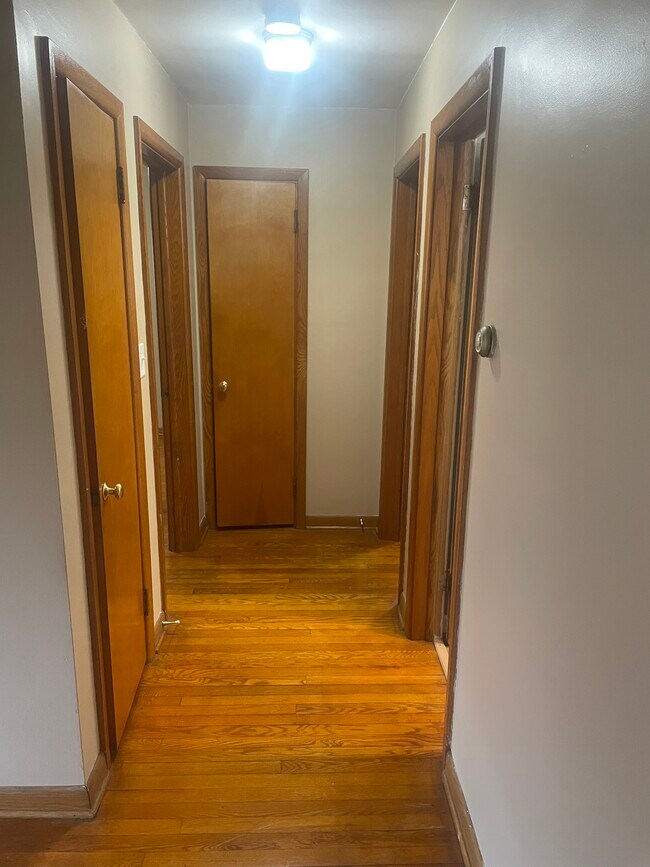 Foto del edificio - 606 Kieffer St