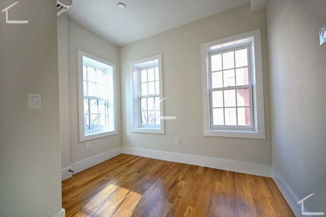 Foto del edificio - 2 Winchester St