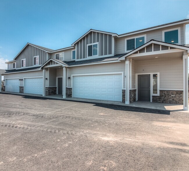 Building Photo - Ahtanum Crossing 2409
