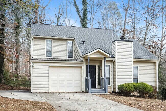 Building Photo - 338 St Patrick Dr SW