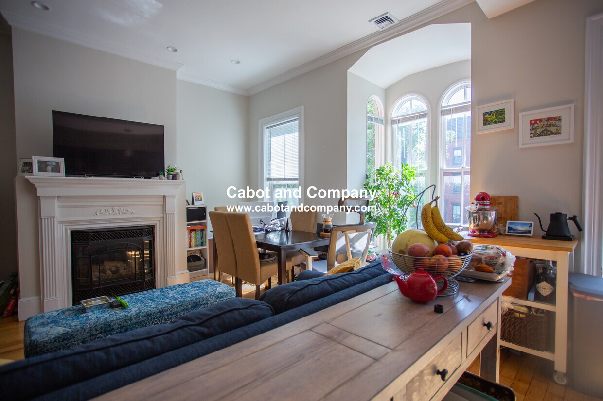Foto principal - 637 Tremont St