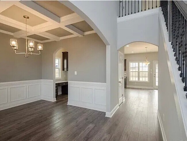 Building Photo - 130 Brummel Ct