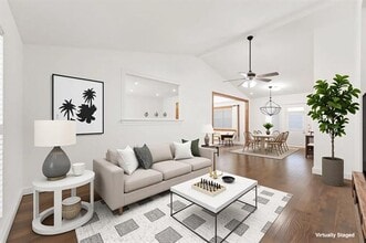 Building Photo - 500 Willow Oak Dr
