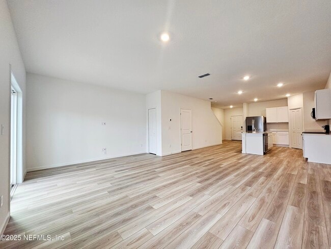 Foto del edificio - 1653 Garden Grove Ct