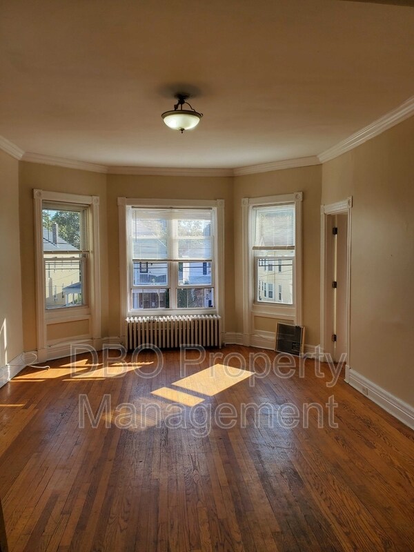 Foto del edificio - 273 Western Ave