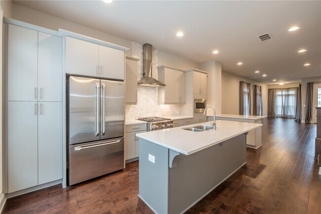 Building Photo - 4216 Deming Cir