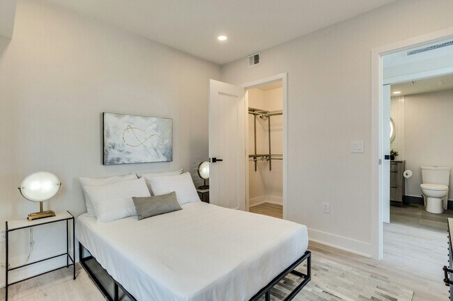 Foto del edificio - 1716 14th St NW