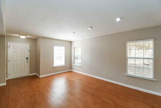 Foto del edificio - 12771 Megan Jean Ct