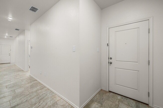Foto del edificio - 5708 Lehigh St