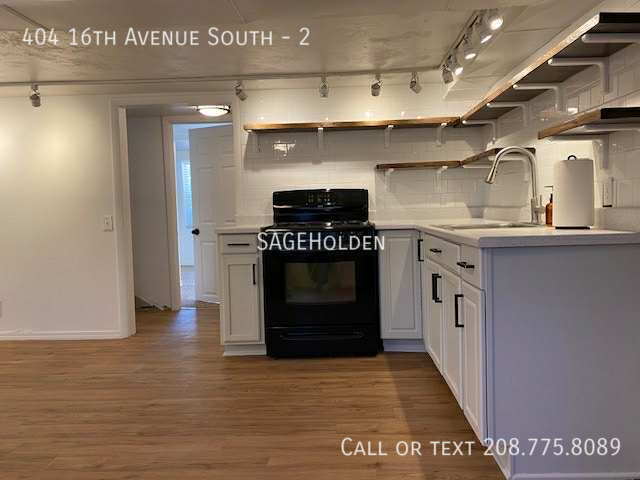 Foto del edificio - 404 16th Ave S
