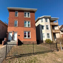 Building Photo - 108 New Britain Ave