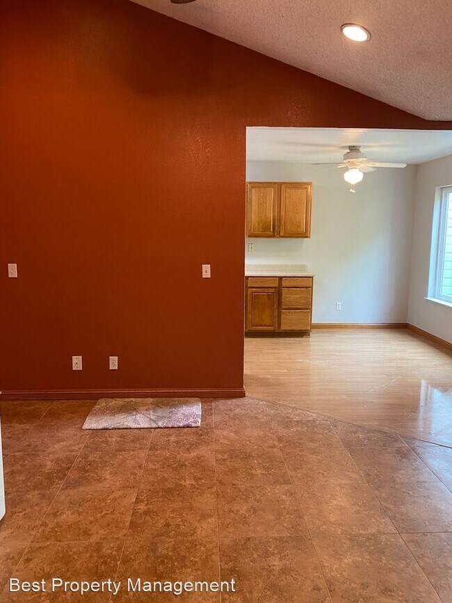 Foto del edificio - 2 br, 1 bath House - 2819 Winding Ln