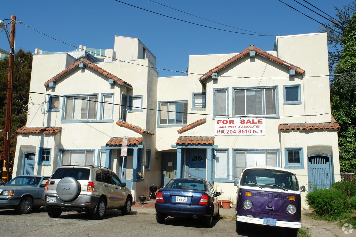Building Photo - 118 Hamilton Pl