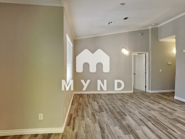 Foto del edificio - 900 Domnus Ln APT 204