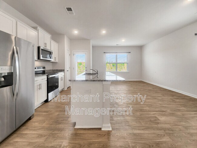 Building Photo - 1322 Wunder Way