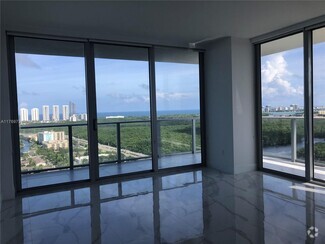 Building Photo - 16385 Biscayne Blvd