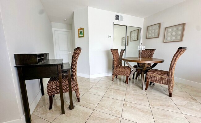 Foto del edificio - 505 N Riverside Dr