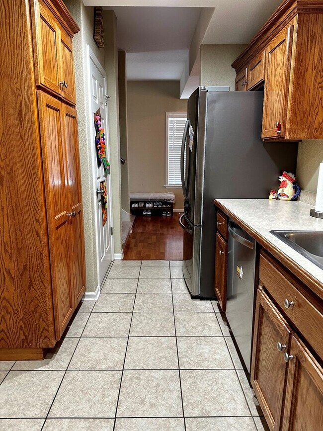 Foto del edificio - Spacious Home, North Park Area