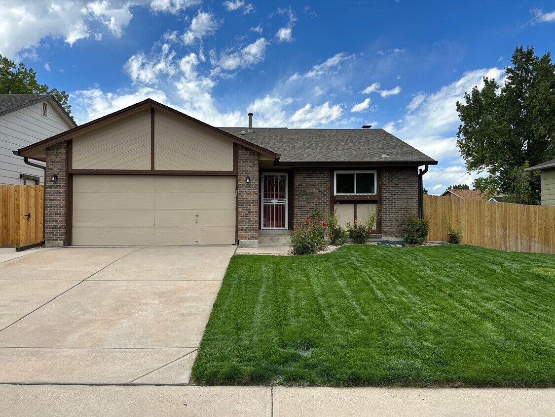 4863 S Hoyt St, Littleton, CO 80123 House Rental in Littleton, CO