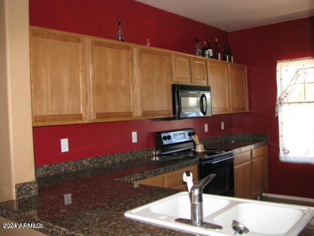 Foto del edificio - 9430 W Elwood St