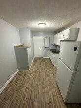 Building Photo - 2845-2847 W 6th St