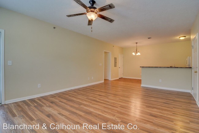 Building Photo - 2 br, 2 bath Apartment - 131 Song Sparrow Way