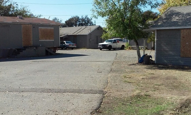 Primary Photo - 5250 Lindhurst Ave