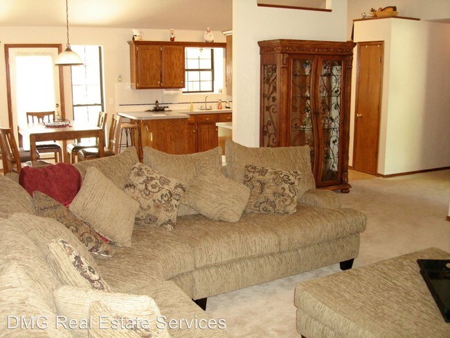 Building Photo - 3 br, 2 bath House - 4008 Kent St