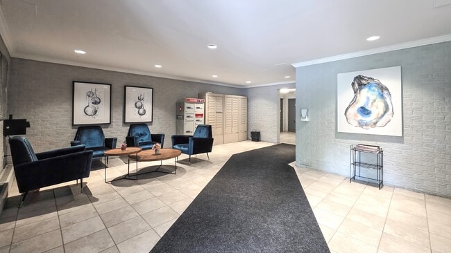 Building Photo - Beaverbrae Apartments