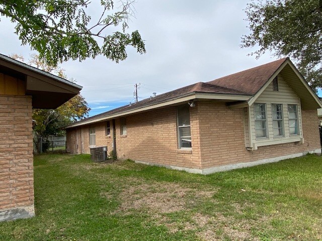 Foto del edificio - 841 Belmeade Dr