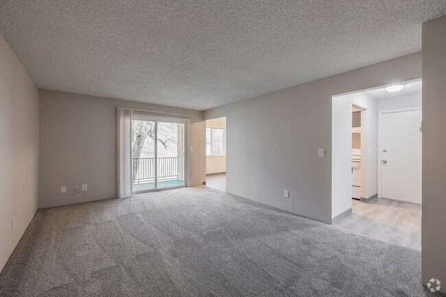 2BR, 1BA - 818SF - Living Room - Royal Oaks Apartments