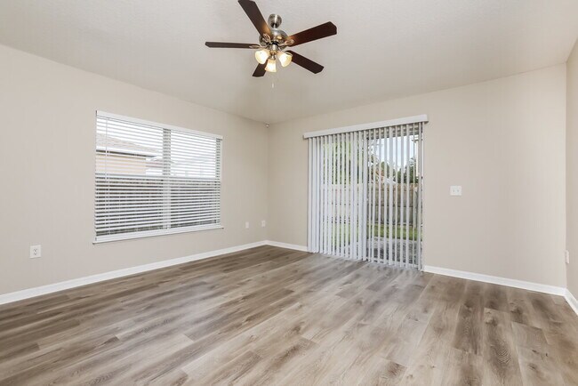 Foto del edificio - 189 Cedar Ridge Ln