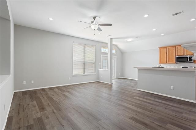 Building Photo - 9213 Manassas Ridge